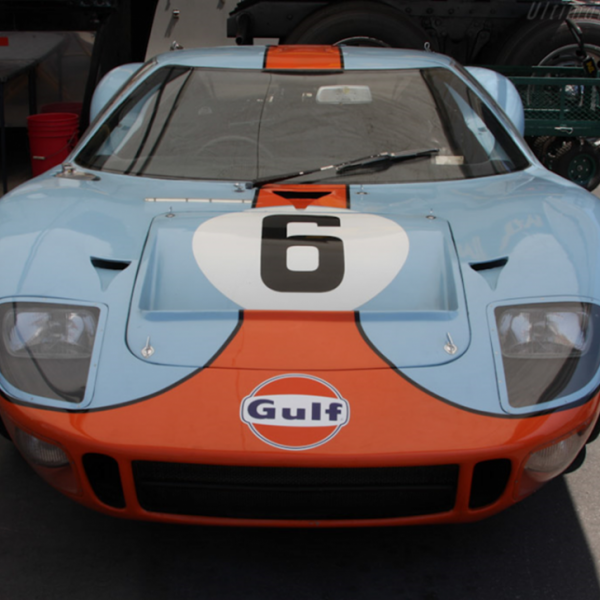 Ford GT40 Mk I Gulf