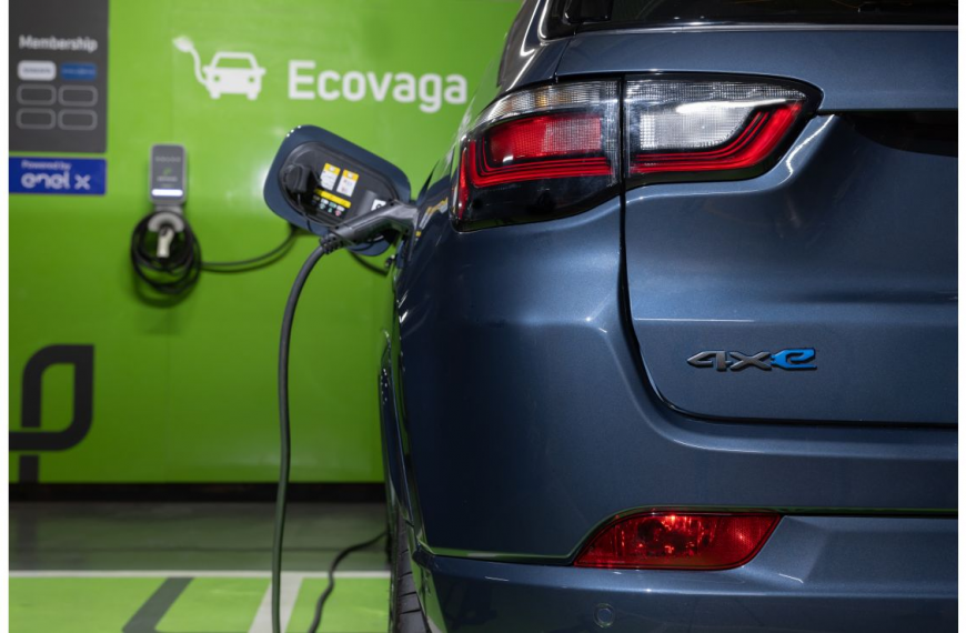 Stellantis e Ecovagas anunciam ampliação da parceria nos pontos de recarga para veículos híbridos plug-in e elétricos no Brasil