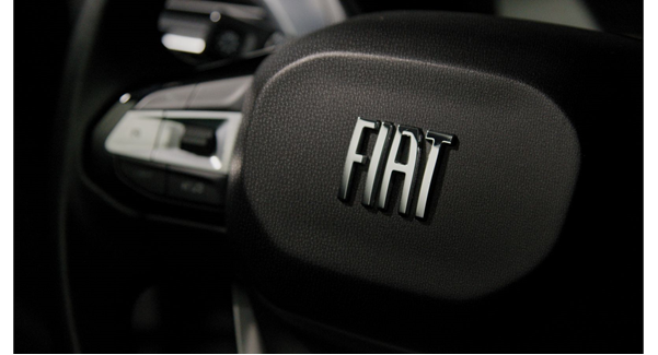 Fiat apresenta moderno interior de sua nova picape Titano