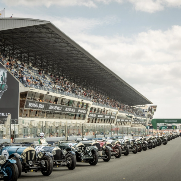 11ª Le Mans Classic: 800 carros e mais de 235 mil fãs