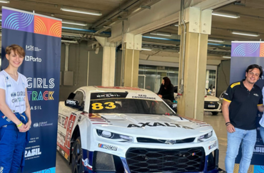 Teste na NASCAR Brasil Series deixou kartistas do FIA Girls on Track Brasil sonhando correr na categoria de turismo