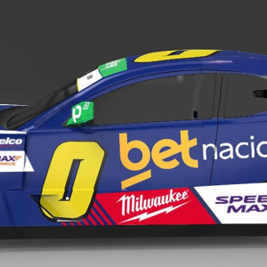 Cacá Bueno segue na NASCAR Brasil e renova com a Team RC para 2026