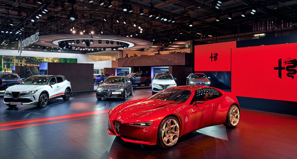 O coração da Alfa Romeo bate em Paris